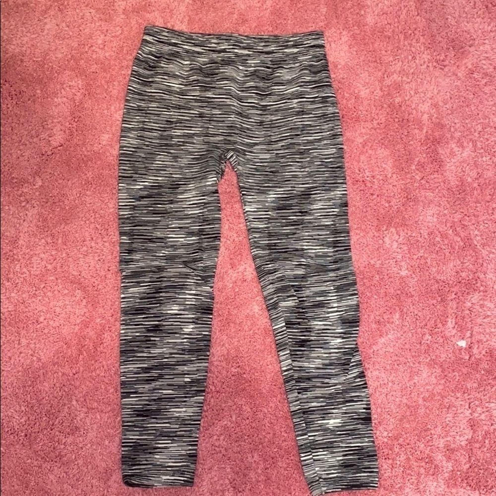 Soft leggings size small